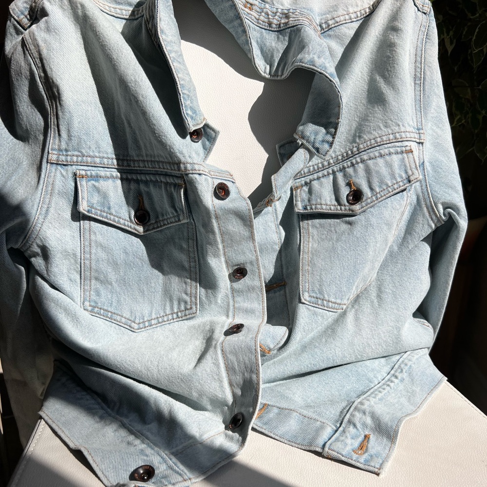 TODD SNYDER XL Denim Jacket in excellent, nearly new condition.  Rarely worn.